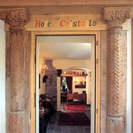 Hotel Cristallo Courmayeur Exterior photo