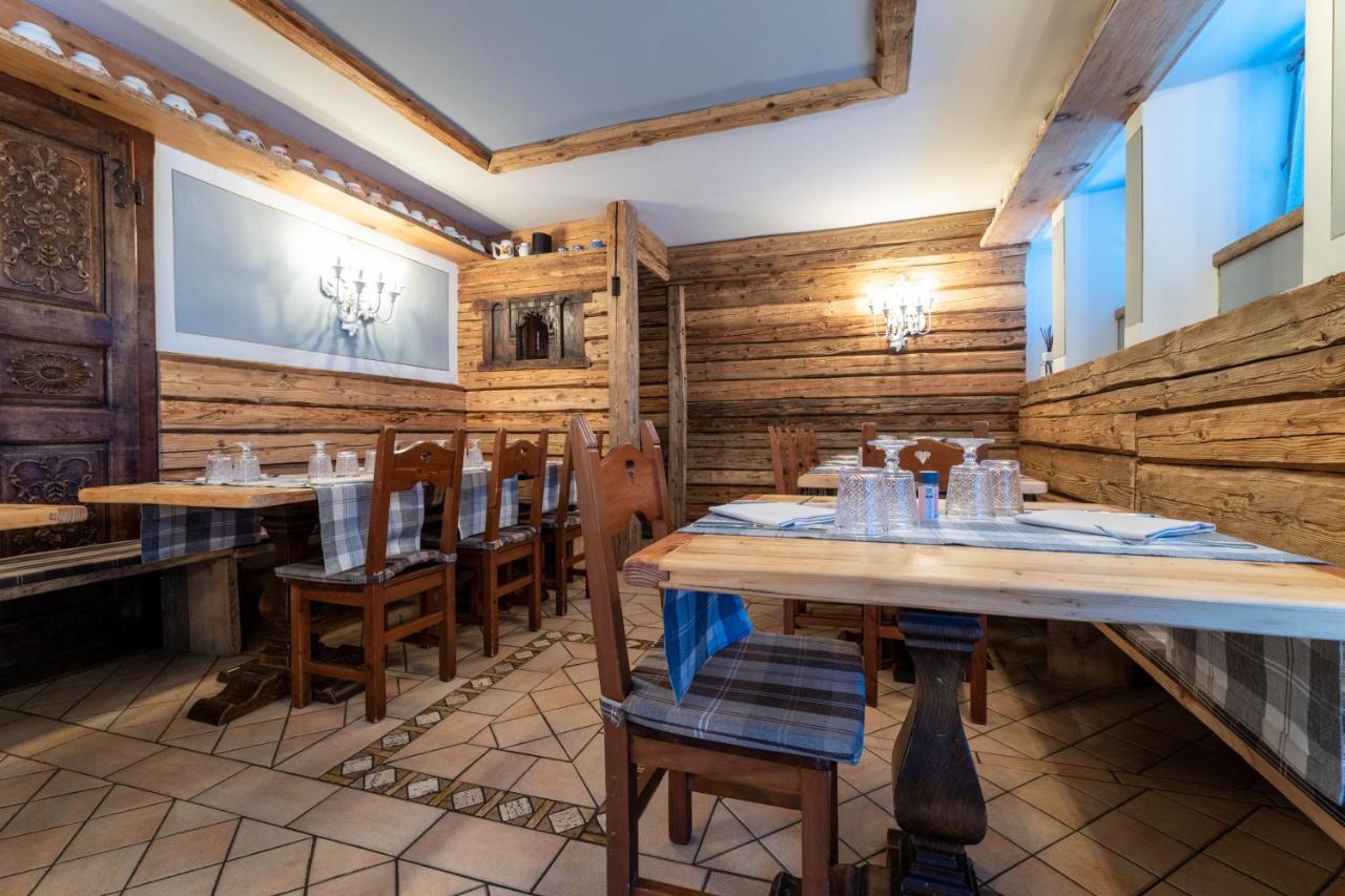 Hotel Cristallo 2*